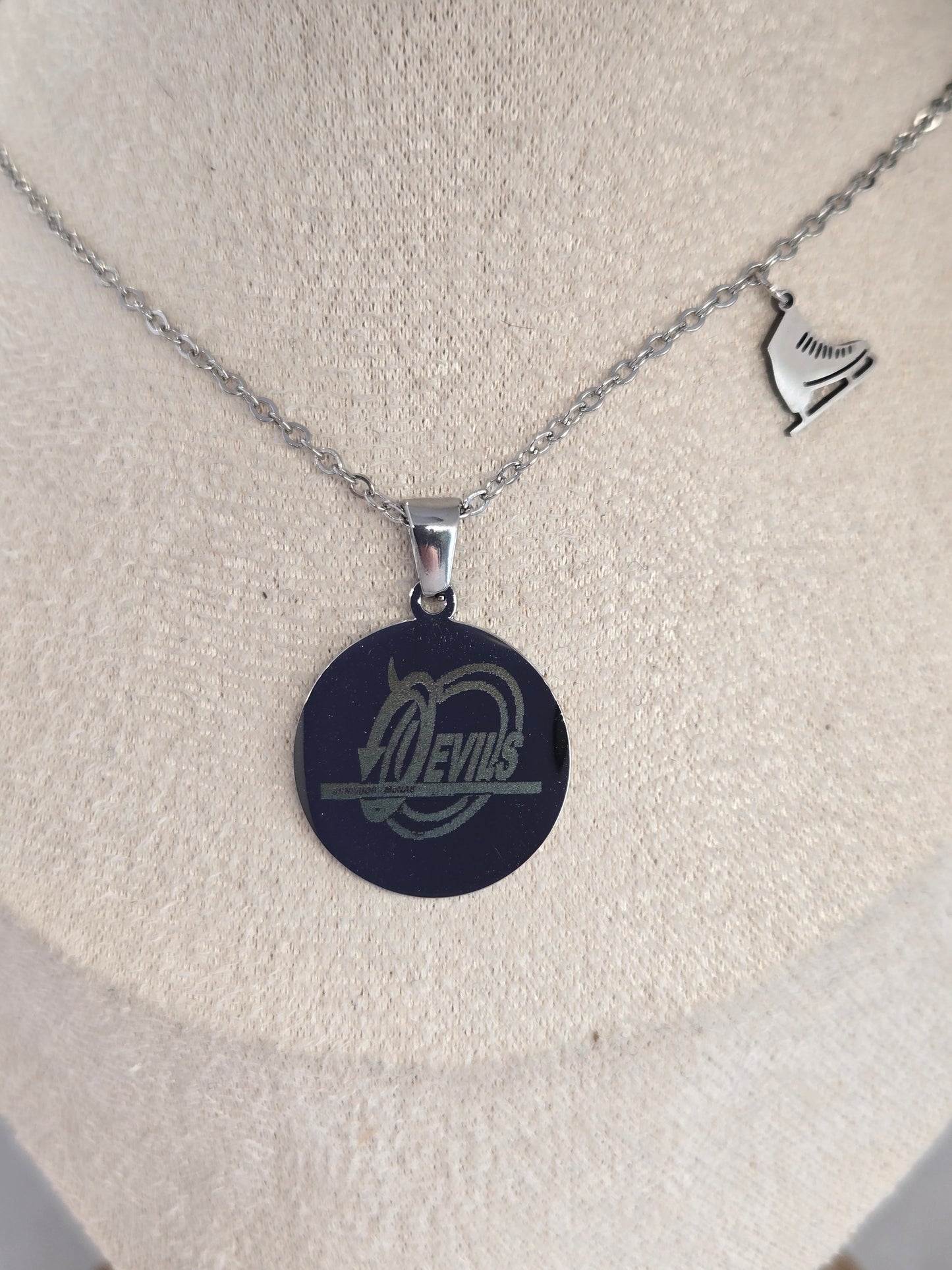 Devils team necklace