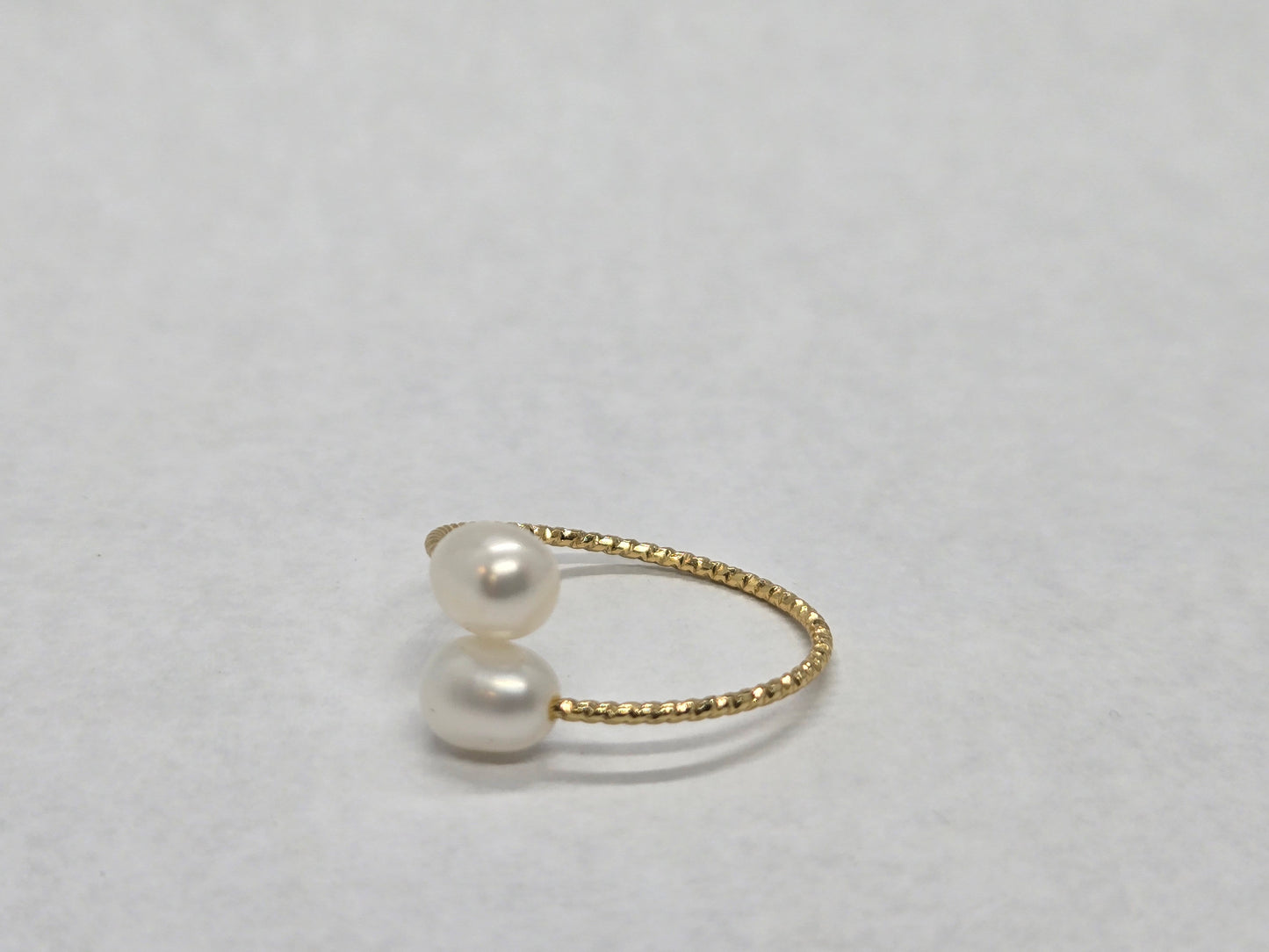 Freshwater pearl ring