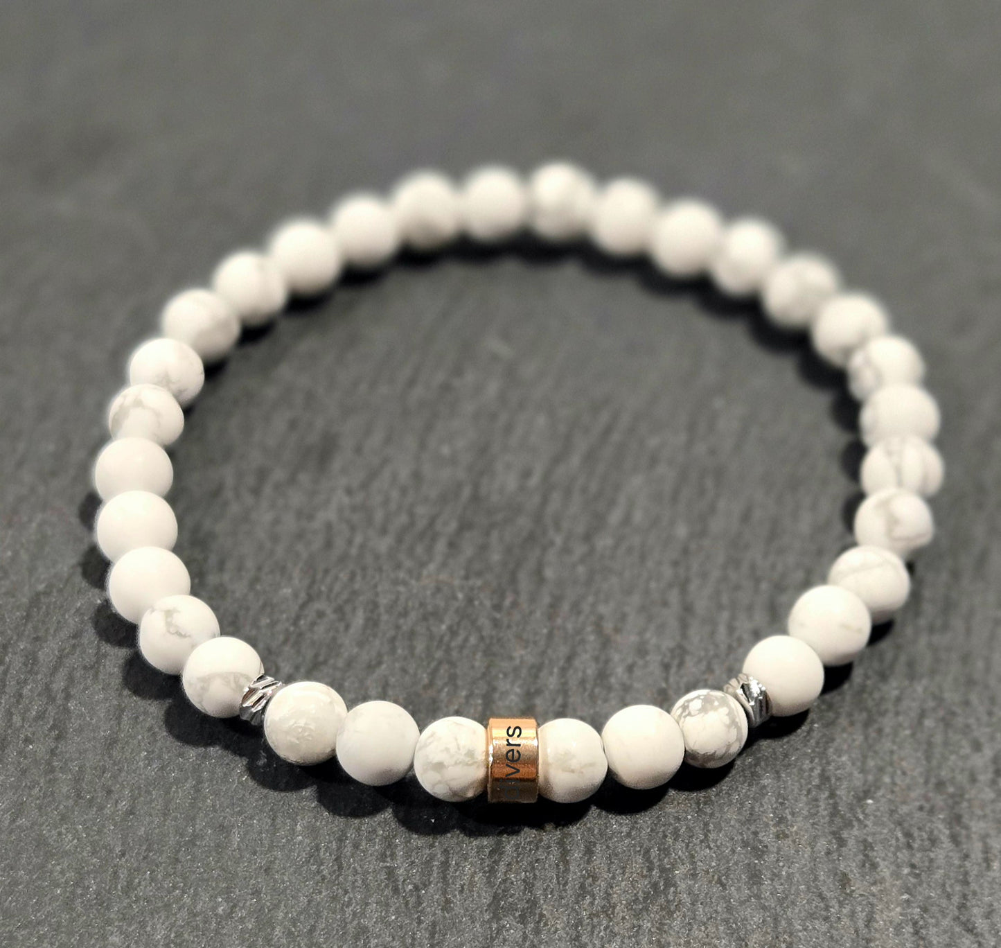 Bracelet taille M personnalisable 1 prénom