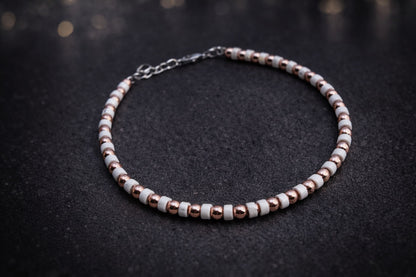 Bracelet de cheville ajustable en hématite rose et howlite blanche, bijou en pierres naturelles fabriqué au Québec