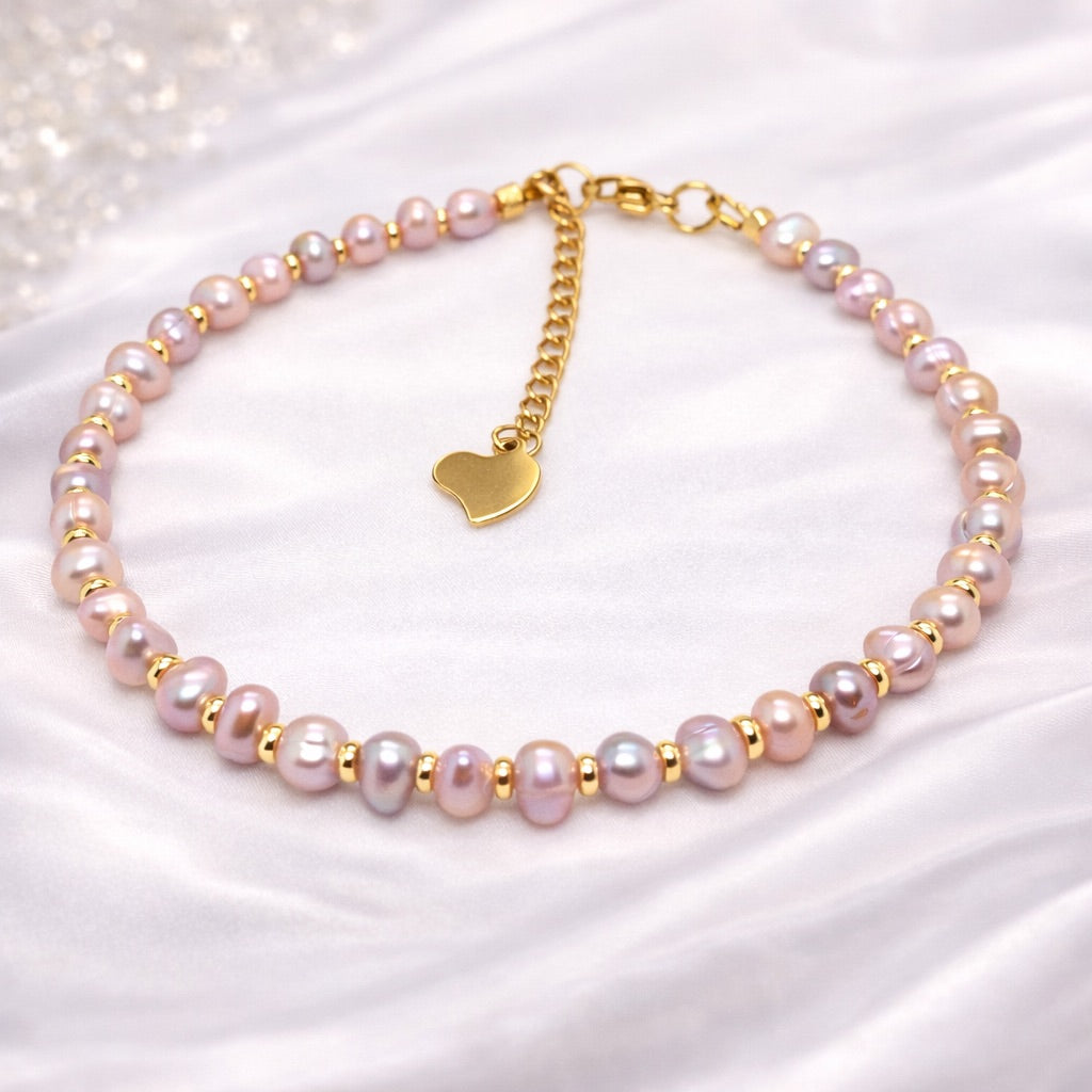 Bracelet en perles d’eau douce rosée, bijou délicat et élégant fabriqué au Québec