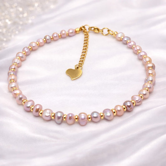 Bracelet en perles d’eau douce rosée, bijou délicat et élégant fabriqué au Québec