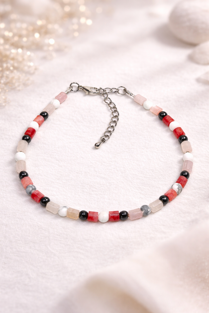 Bracelet de cheville en perles de pierres naturelles, quartz rose, howlite, hématite et calcédoine rose, fabriqué au Québec