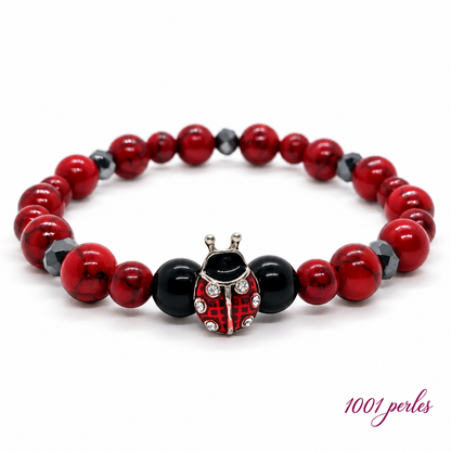 Bracelet Coccinelle sur fond blanc – 1001 perles