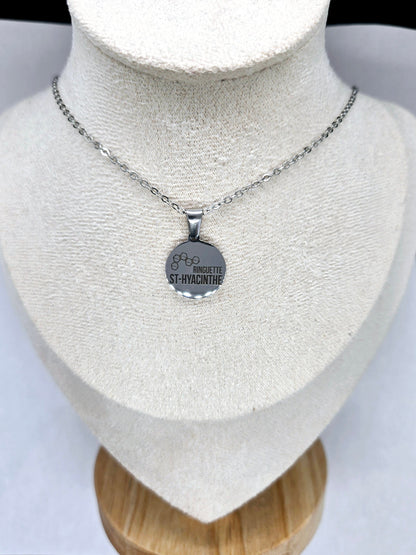 Saint-Hyacinthe team necklace